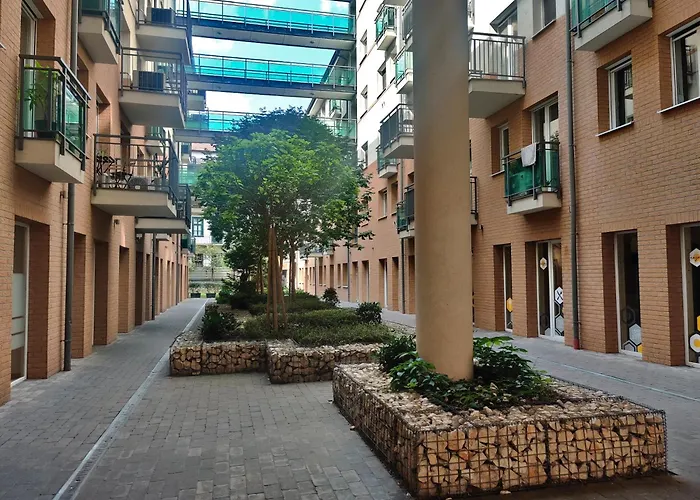 Corvin Black Bird Apartments
